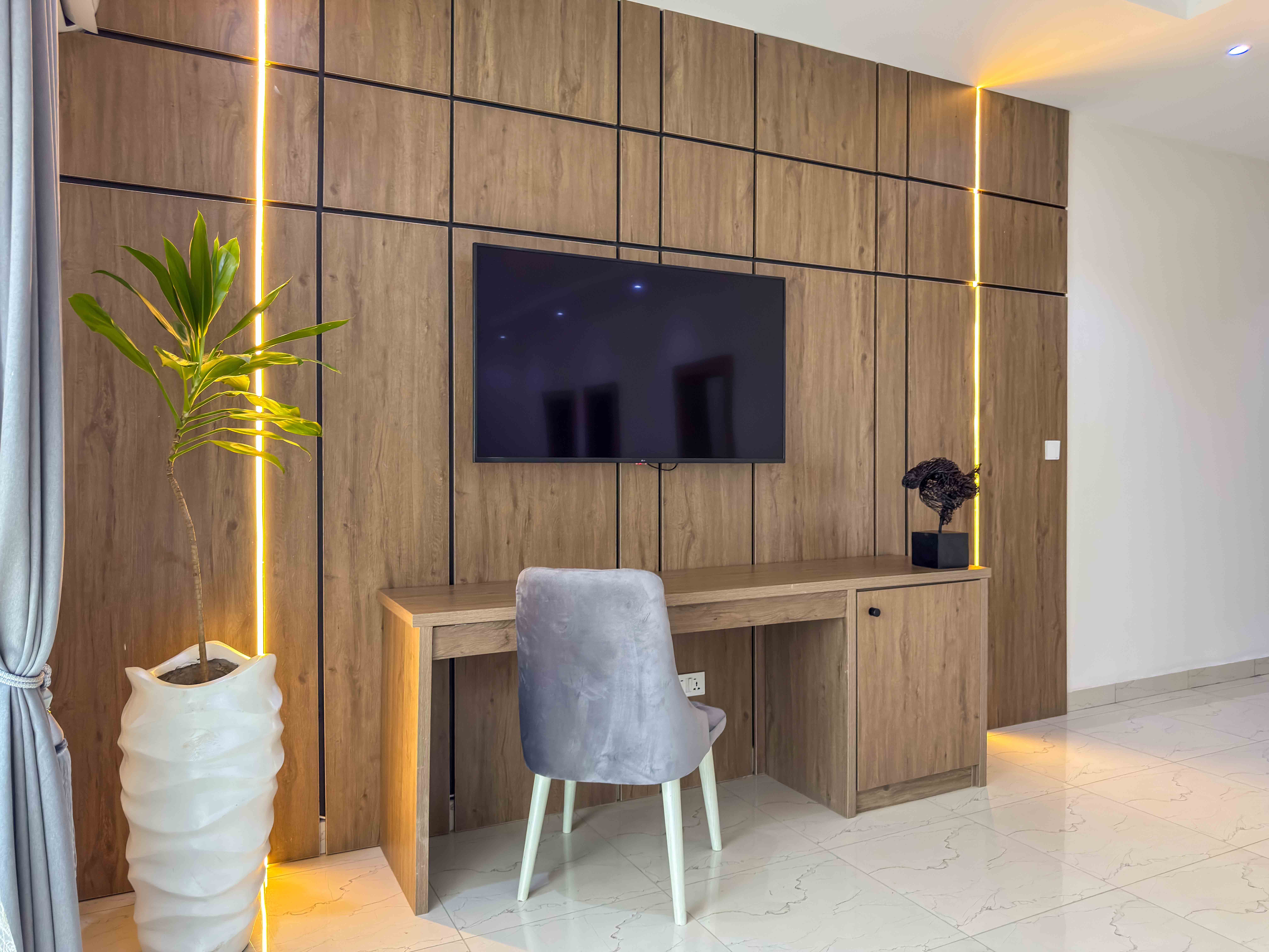 Presidential Suite image